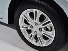2013款 1.3L 基本型