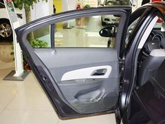 2013款 1.6L SL 自动 天地版