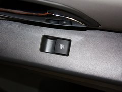 2013款 1.6L SL 自动 天地版