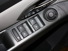 2013款 1.6L SL 自动 天地版
