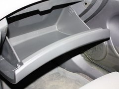 2013款 1.6L SL 自动 天地版