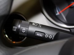 2013款 1.6L SL 自动 天地版