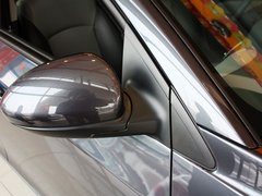 2013款 1.6L SL 自动 天地版
