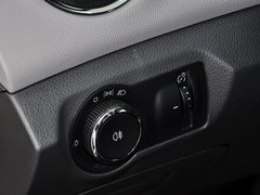2013款 1.6L SL 手动 
