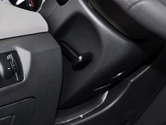 2013款 1.6L SL 手动 