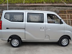 2011款 1.0L 手动 标准型LF465Q5