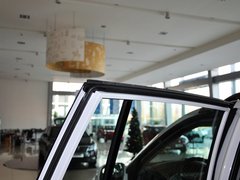 2013款 1.8T 自动 4WD 豪域版 5座