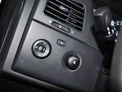 2013款 1.8T 自动 4WD 豪域版 5座