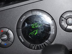 2013款 1.8T 自动 4WD 豪域版 5座