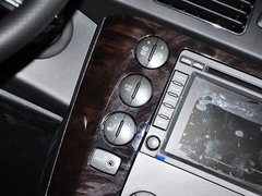 2013款 1.8T 自动 4WD 豪域版 5座