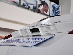 荣威W5 2013款 1.8T 自动 4WD 豪域版 5座
