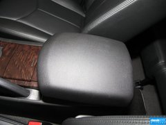 2013款 1.8T 自动 4WD 豪域版 5座