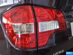 2013款 1.8T 自动 4WD 豪域版 5座