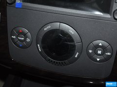 2013款 1.8T 自动 4WD 豪域版 5座