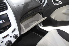 2013款 1.4L 手动 三厢 幸福版II