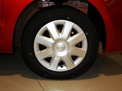 2013款 1.4L 手动 三厢 幸福版II