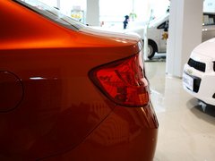 2013款 1.4L 手动 三厢 幸福版II
