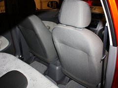 2013款 1.4L 手动 三厢 幸福版II