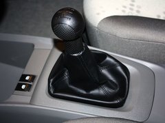 2013款 1.4L 手动 三厢 幸福版II