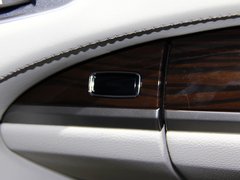 2013款 3.5L 自動 V6