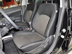 2013款 2.0 手动 两驱舒适版 5座