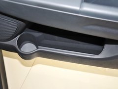 2013款 2.0 手动 两驱舒适版 5座