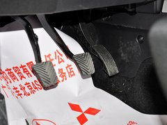2013款 2.0 手动 两驱舒适版 5座