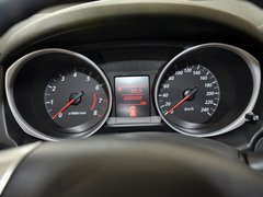 2013款 2.0 手动 两驱舒适版 5座