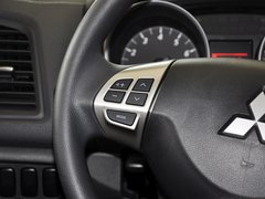 2013款 2.0 手动 两驱舒适版 5座