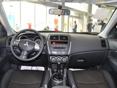 2013款 2.0 手动 两驱舒适版 5座