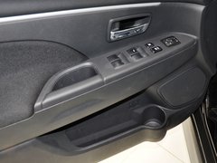 2013款 2.0 手动 两驱舒适版 5座