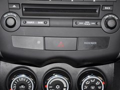 新劲炫 2013款 2.0 手动 两驱舒适版 5座