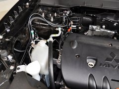 2013款 2.0 手动 两驱舒适版 5座