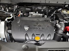 2013款 2.0 手动 两驱舒适版 5座