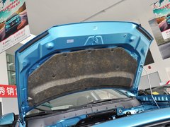 2013款 2.0 手动 两驱舒适版 5座