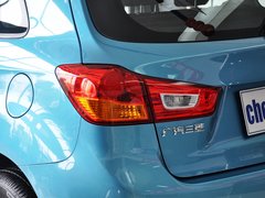 2013款 2.0 手动 两驱舒适版 5座