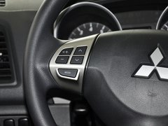 2013款 2.0 手动 两驱舒适版 5座