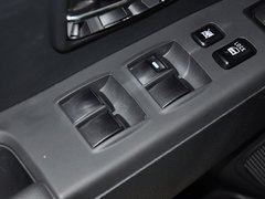 新劲炫 2013款 2.0 手动 两驱舒适版 5座