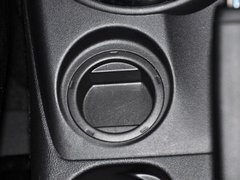 2013款 2.0 手动 两驱舒适版 5座