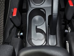 2013款 2.0 手动 两驱舒适版 5座