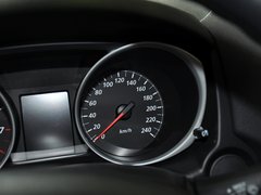 2013款 2.0 手动 两驱舒适版 5座