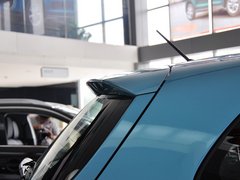 2013款 2.0 手动 两驱舒适版 5座
