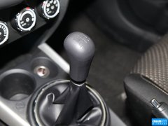 2013款 2.0 手动 两驱舒适版 5座