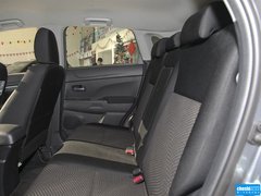 2013款 2.0 手动 两驱舒适版 5座
