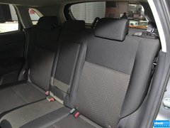 2013款 2.0 手动 两驱舒适版 5座