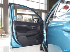 2013款 2.0 手动 两驱舒适版 5座