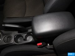 2013款 2.0 手动 两驱舒适版 5座