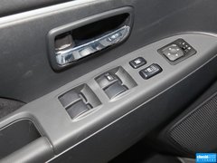 2013款 2.0 手动 两驱舒适版 5座