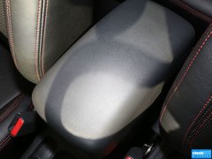 2013款 2.0 手动 两驱舒适版 5座