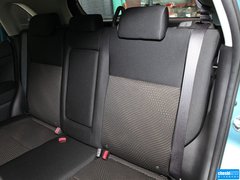 2013款 2.0 手动 两驱舒适版 5座
